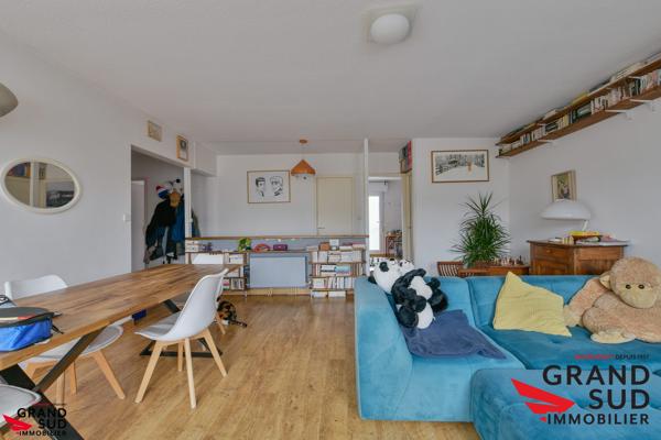 Belcier, magnifique T4 terrasse vue sur les toits
