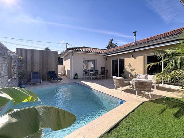 Belle villa de plain pied récente avec piscine à Meximieux, 3 chambres, belles prestations! Coup de coeur!