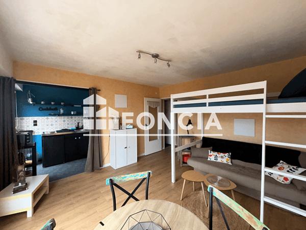 Location Studio meublé 27.57 m² - 46 RUE DES PEPINIERES Charleville-mezieres 08000