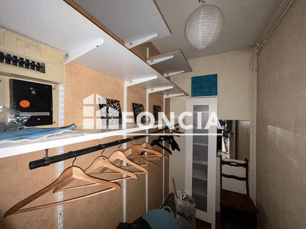 Location Studio meublé 27.57 m² - 46 RUE DES PEPINIERES Charleville-mezieres 08000