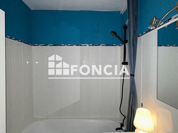Location Studio meublé 27.57 m² - 46 RUE DES PEPINIERES Charleville-mezieres 08000
