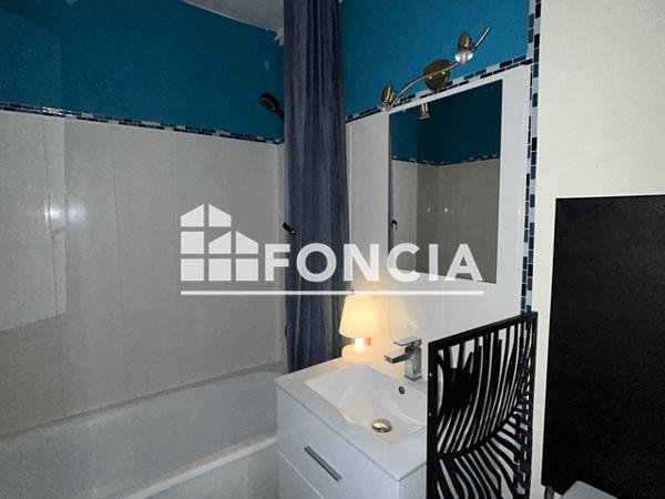 Location Studio meublé 27.57 m² - 46 RUE DES PEPINIERES Charleville-mezieres 08000