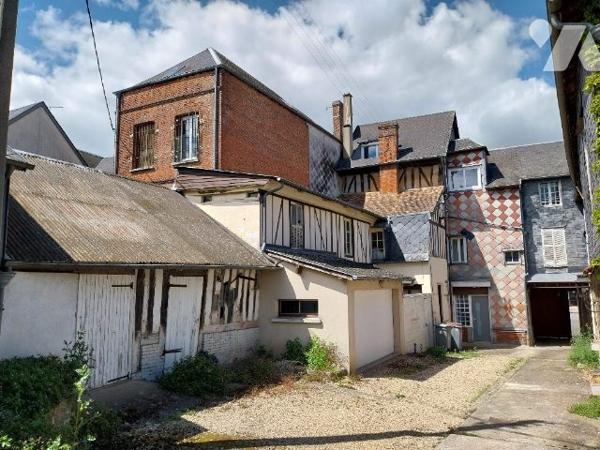 Immeuble à vendre Le Neubourg