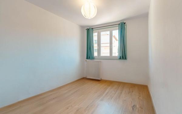 Appartement à louer    5 pièces • 103 m2 Toulouse