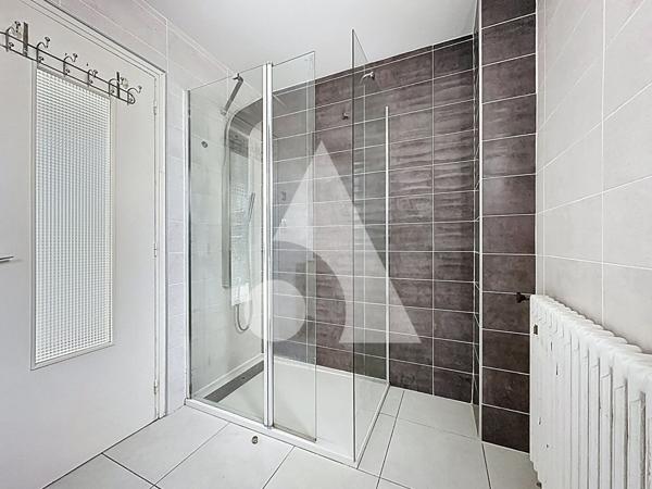 Appartement 4 pièces 113.5 m2