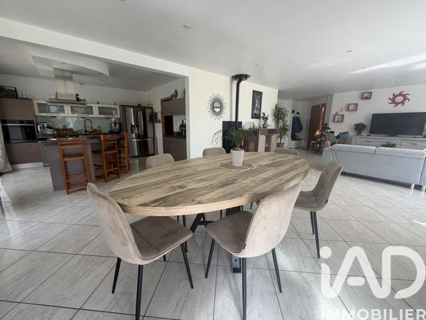 Maison à vendre 6 pièces 143 m² Rohan