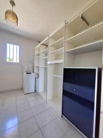 À vendre - Maison individuelle, 6 pièces située à La Chartre-sur-le-Loir (72340)