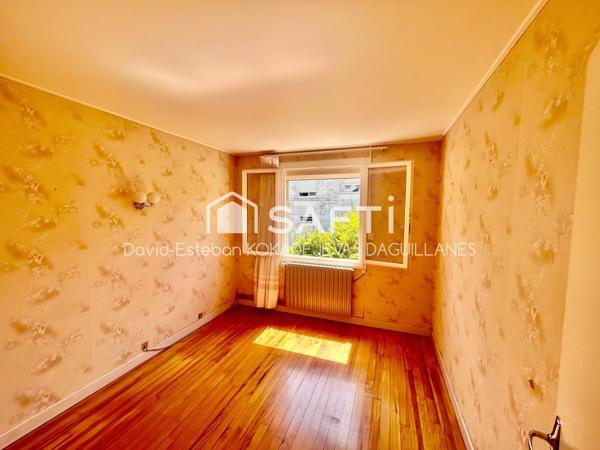 Labruguière, maison individuelle avec garage et jardin