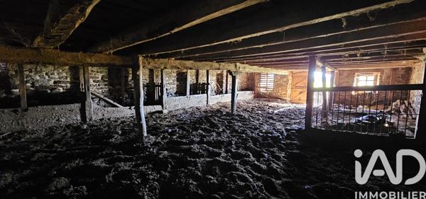 Maison à vendre 2 pièces 290 m² Ally