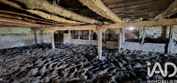 Maison à vendre 2 pièces 290 m² Ally