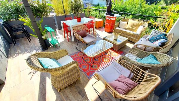 Maison avec Piscine et dépendance plain pied à terminer !