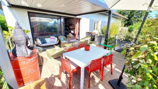 Maison avec Piscine et dépendance plain pied à terminer !