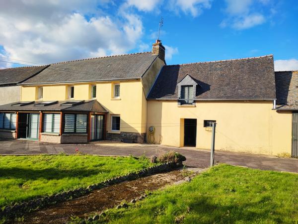 Merdrignac - Maison 4 chambres 130 m2 - Grand terrain