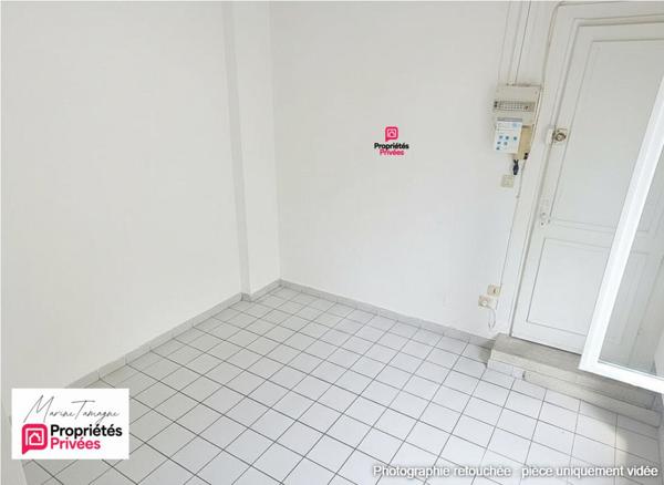 Studio en duplex avec chambre en mezzanine, rue piétonne Compiègne