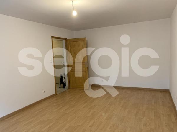 Location 2 Pieces 45 59000 Lille 07 1253 07 0020