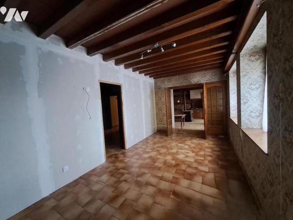 Grande maison à rénover (182m² hab)+ 1002m² de terrain