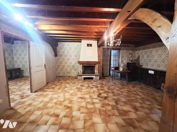 Grande maison à rénover (182m² hab)+ 1002m² de terrain