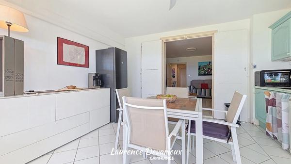 Appartement à vendre 2 pièces en bord de mer (971)