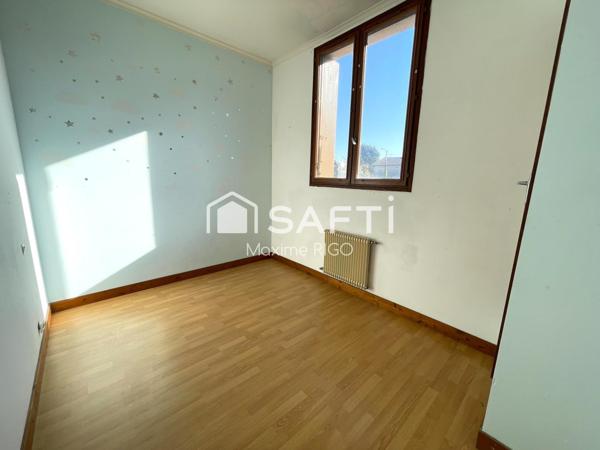 Immeuble de rapport - 3 appartements avec garages