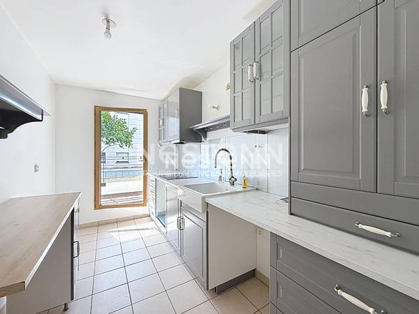 Appartement ST CYR L ECOLE - 3 pièce(s) - 68 m2