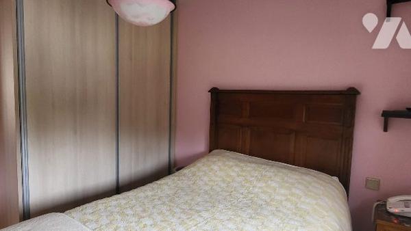 Maison individuelle occupée avec étang