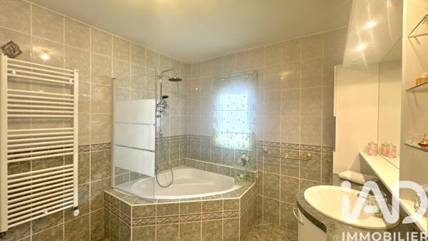 Maison à vendre 6 pièces 163 m² Pierrelatte