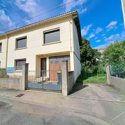 LAVELANET A VENDRE MAISON T4 AVEC JARDIN ET GARAGE