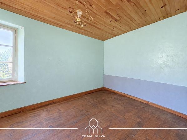 Maison
         4 pièces
        - 70 m² Exclusivité 57 000 € *
