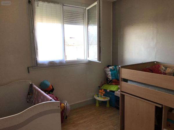 Maison de ville à vendre à Bonnétable dans la Sarthe (72110), ref : 079/1893