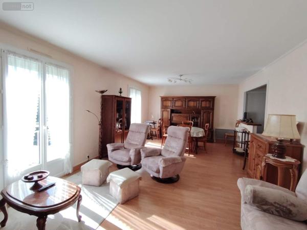 Maison à vendre à Jaunay-Marigny dans la Vienne (86130), ref : 018/1024