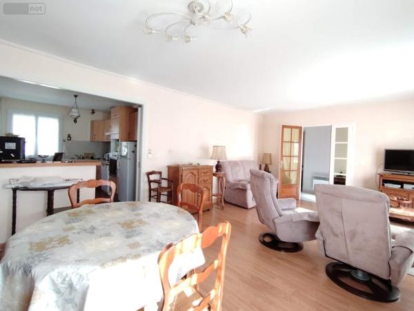 Maison à vendre à Jaunay-Marigny dans la Vienne (86130), ref : 018/1024