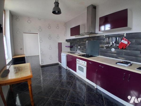 Premont - longère rénovée - 4 ch - grange sur 1519m²