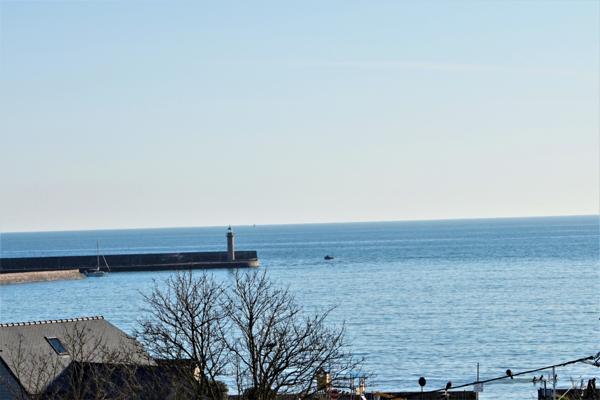 BELLE MAISON TRADITIONNELLE, VUE MER