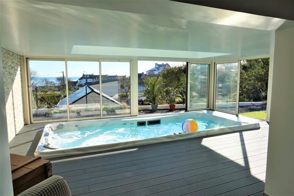 BELLE MAISON TRADITIONNELLE, VUE MER