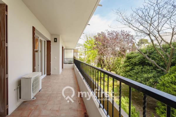 Toulon (83100) Un cocon contemporain aux prestations remarquables, avec terrasse intimiste à l’est de Toulon