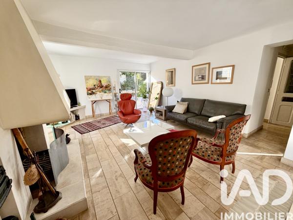Maison à vendre 6 pièces 173 m² Nîmes-Saint-Césaire