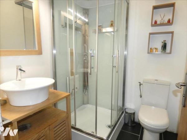 GOUEZEC- PONT COBLANT- Maison avec jardin