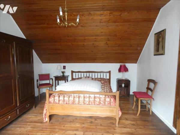 GOUEZEC- PONT COBLANT- Maison avec jardin