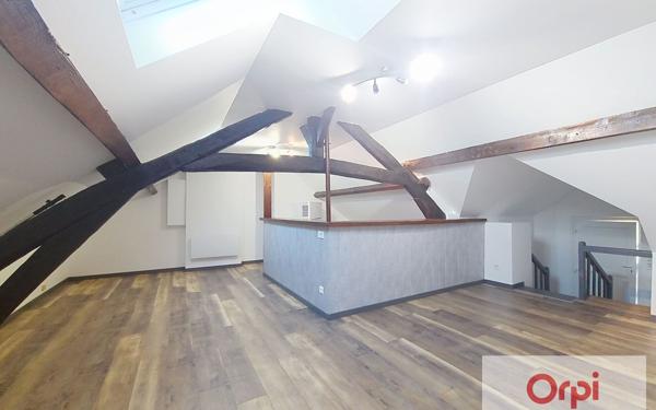Appartement à louer    2 pièces • 35,60 m2 Commentry