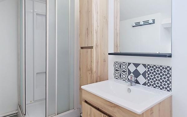 Appartement à louer    2 pièces • 35,60 m2 Commentry