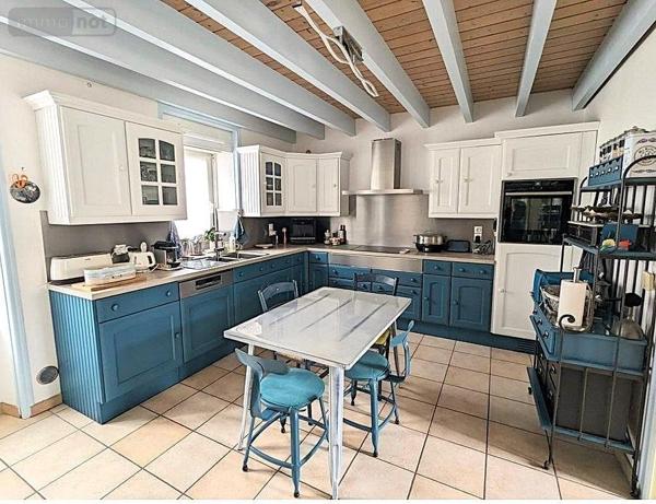 Maison restaurée à vendre à Saint-Just-Luzac en Charente-Maritime (17320), ref : DD/JOM/24-48