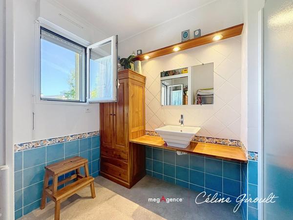 Maison à BACILLY, 50530 - 6 pièces 151m²