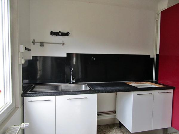 Location                                                      Appartement
                        
                     6 pièces                      117 m2                     à Raon-l'Étape