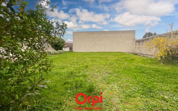 Immeuble à vendre    11 pièces • 196,96 m2 Montluçon