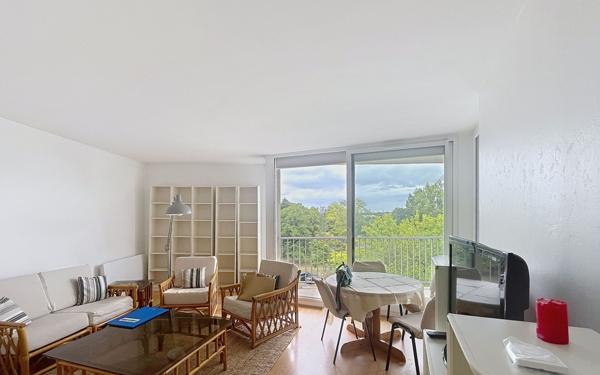 Appartement à vendre    2 pièces • 60,85 m2 Chambray-lès-Tours