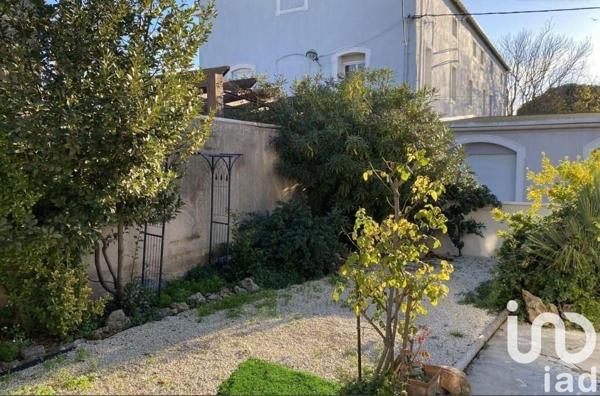 Pavillon 3 pièces de 77 m² à Mèze (34140)