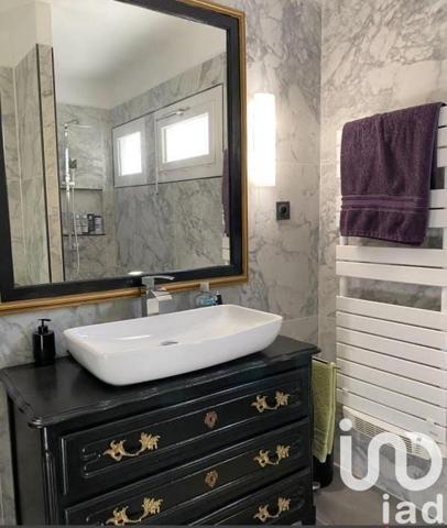 Pavillon 3 pièces de 77 m² à Mèze (34140)