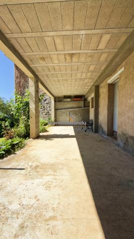 Maison avec 3 chambres et grand garage