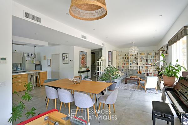 Charme de l’ancien et design contemporain pour cette villa de standing avec piscine