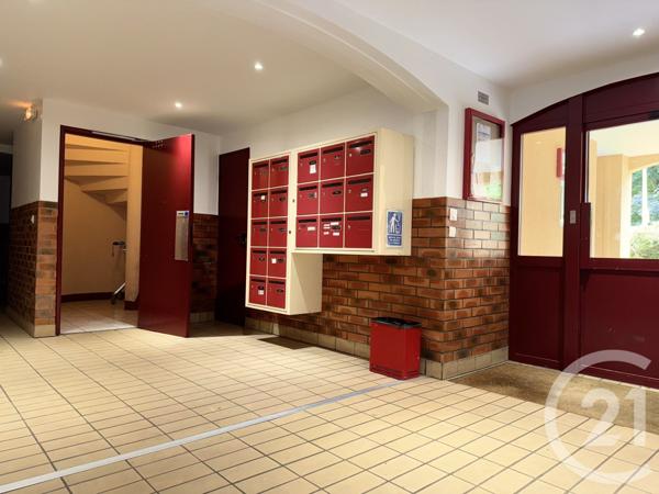 Appartement F3 à vendre  3 pièces - 69 m2 SARCELLES - 95